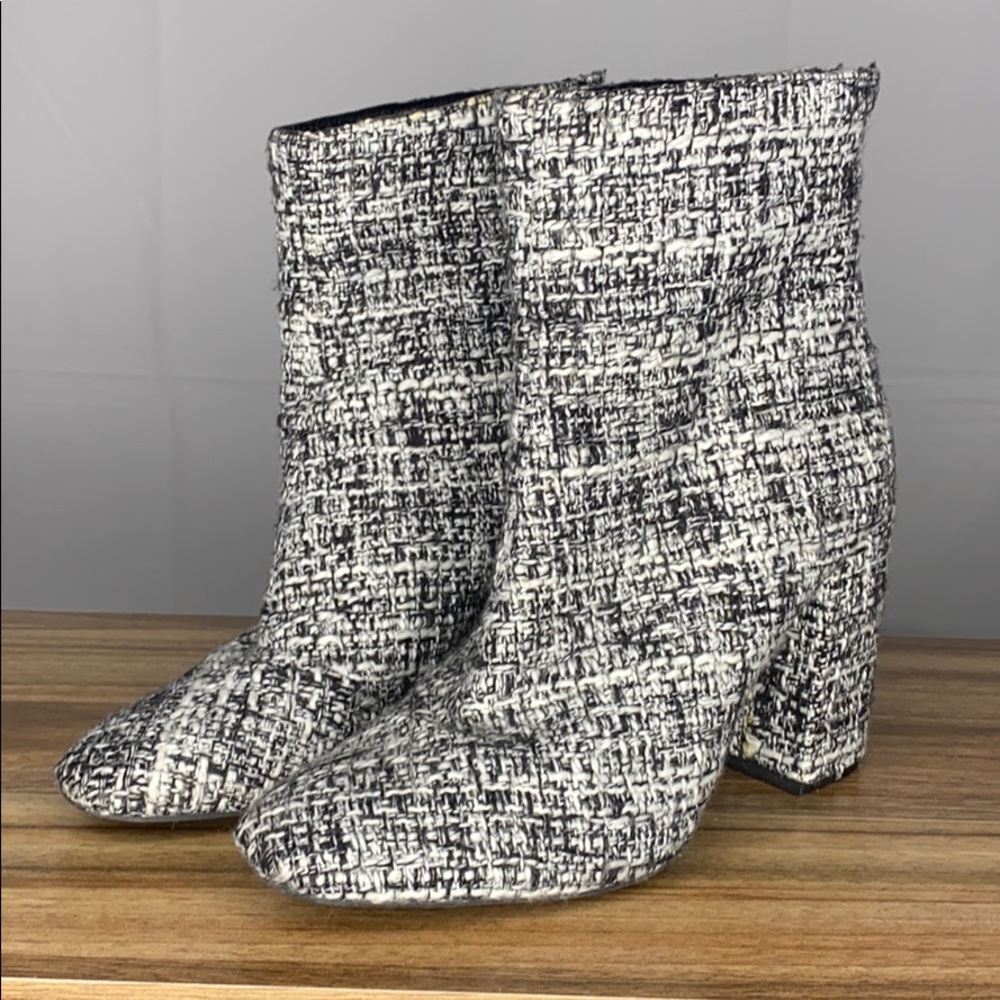 Jessica Simpson Tweed Black Booties 9.5